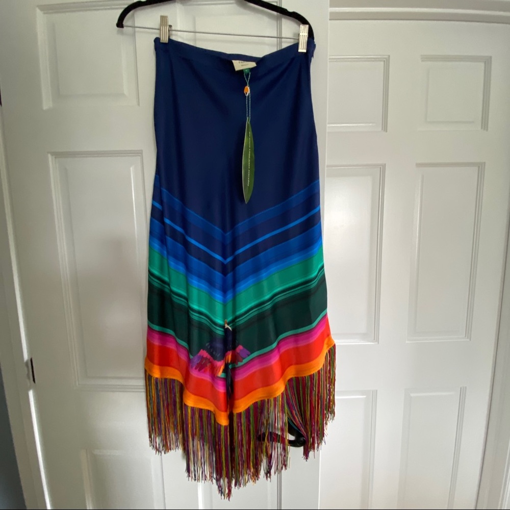 🎄 FARM Rio Rainbow Macaws Scarf Midi Skirt - Picture 14 of 15